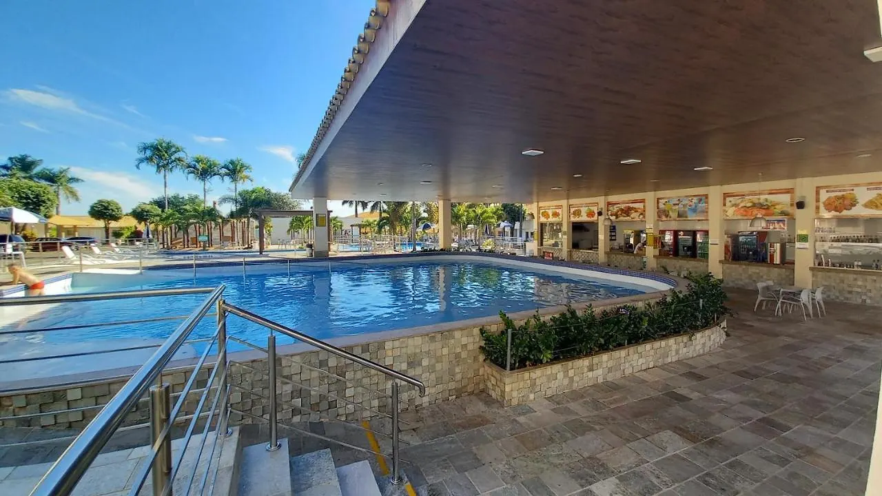 Condomínio diRoma Resorts Internacional Flats Caldas Novas Brasil